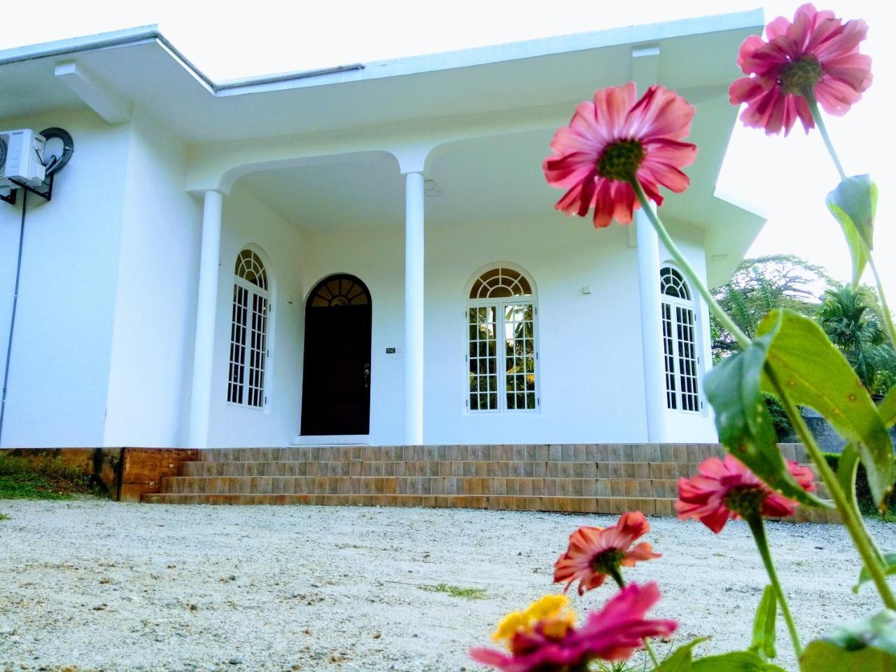 The Inn At Matale Esterno foto